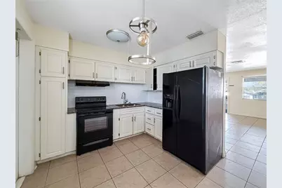 820 State Avenue, Daytona Beach, FL 32117 - Photo 12