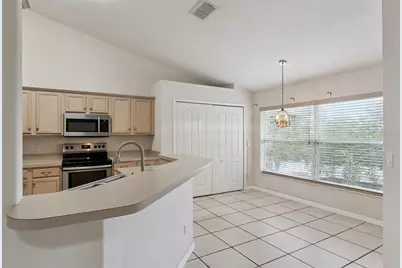 827 Princeton Drive, Clermont, FL 34711 - Photo 8