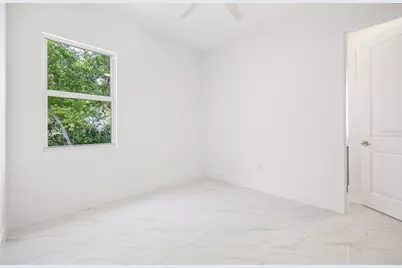 4528 Yorkshire Lane, Kissimmee, FL 34758 - Photo 44