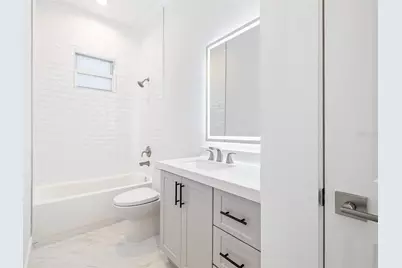 4528 Yorkshire Lane, Kissimmee, FL 34758 - Photo 10