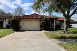 10322 Manila Bay Dr, Orlando, FL 32821 - Photo 1