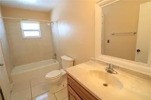 10322 Manila Bay Dr, Orlando, FL 32821 - Photo 12