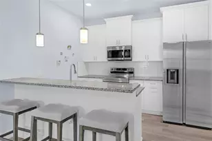 146 51st St Cir E, Palmetto, FL 34221 - Photo 6