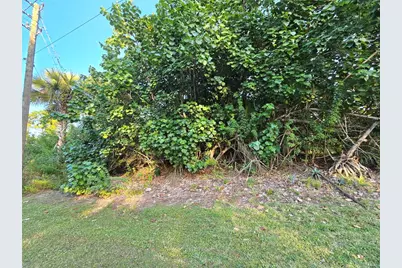1667 Red Bud Circle NW, Palm Bay, FL 32907 - Photo 14