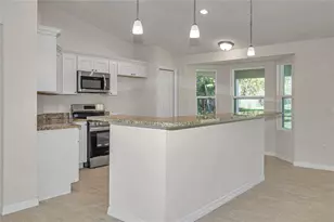 8677 SE 157th Pl, Summerfield, FL 34491 - Photo 12