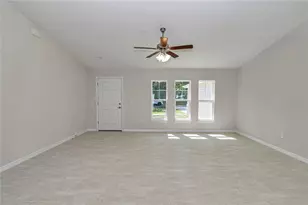 8677 SE 157th Pl, Summerfield, FL 34491 - Photo 14