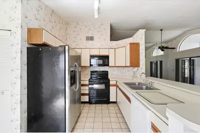 2430 Settlers Trl, Orlando, FL 32837 - Photo 10