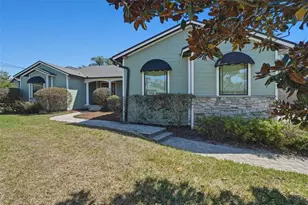 834 Millshore Dr, Chuluota, FL 32766 - Photo 2