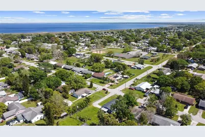 400 Montana Avenue, Saint Cloud, FL 34769 - Photo 26