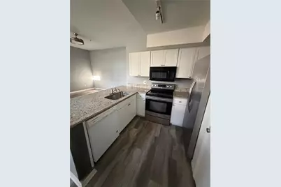 7250 Westpointe Boulevard #1034, Orlando, FL 32835 - Photo 10