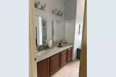 5033 Foxcroft Court, Orlando, FL 32808 - Photo 8