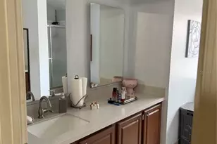 5033 Foxcroft Ct, Orlando, FL 32808 - Photo 8