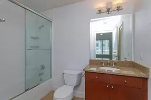 100 S Eola Dr, Orlando, FL 32801 - Photo 18