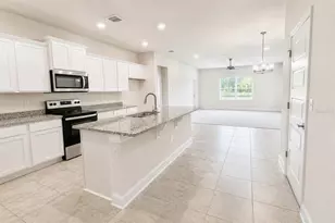 3645 Briarlynne Wy, Saint Cloud, FL 34773 - Photo 4