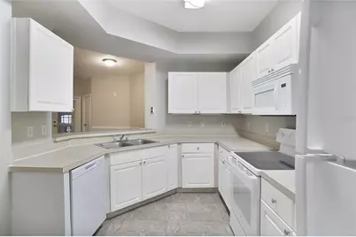 5554 Metrowest Boulevard #112, Orlando, FL 32811 - Photo 6