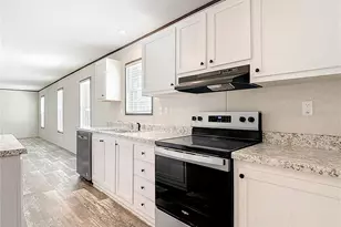 7768 Mandy Pl, Lake Wales, FL 33898 - Photo 14