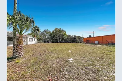 2471 Greenway Street, Sanford, FL 32771 - Photo 4