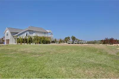 211 N Riverside Drive, Edgewater, FL 32132 - Photo 2