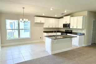 7631 Bent Tree Loop, Saint Cloud, FL 34773 - Photo 4