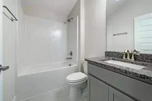 7690 Bent Tree Loop, Saint Cloud, FL 34771 - Photo 6