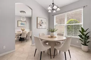 9244 Bella Vita Cir, Land O Lakes, FL 34637 - Photo 8