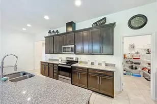 4791 Riverwalk Dr, Saint Cloud, FL 34771 - Photo 6