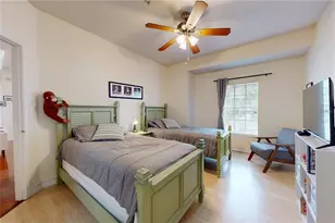 2598 Robert Trent Jones Dr, Orlando, FL 32835 - Photo 18