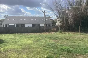 2734 Coral Reef Dr, Orlando, FL 32826 - Photo 22