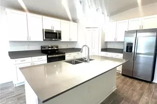 2262 Pigeon Plum Dr, Haines City, FL 33844 - Photo 10