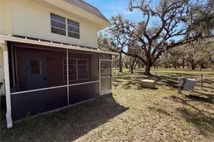 219 Amherst Ave, Sarasota, FL 34232 - Photo 6