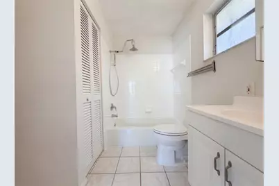 219 Amherst Avenue #105, Sarasota, FL 34232 - Photo 16