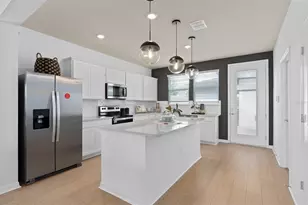 10124 Hadley St, Orlando, FL 32829 - Photo 4