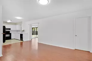 4521 Conway Gardens Rd, Orlando, FL 32806 - Photo 12