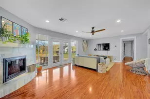 1081 Lake Weldona Dr, Orlando, FL 32806 - Photo 14