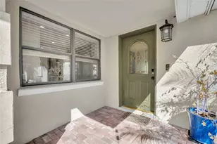 1081 Lake Weldona Dr, Orlando, FL 32806 - Photo 2