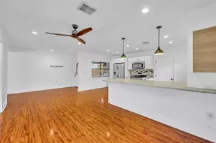 1081 Lake Weldona Dr, Orlando, FL 32806 - Photo 12