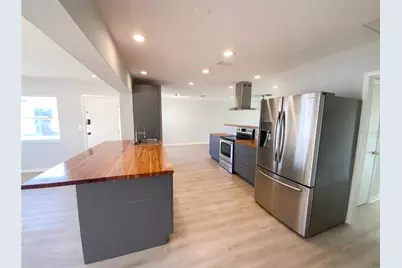 408 Ocean Court, Clearwater, FL 33756 - Photo 2