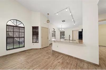 1254 Indian Bluff Drive, Apopka, FL 32703 - Photo 6