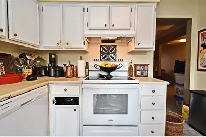 686 Lake Villas Drive #686, Altamonte Springs, FL 32701 - Photo 10