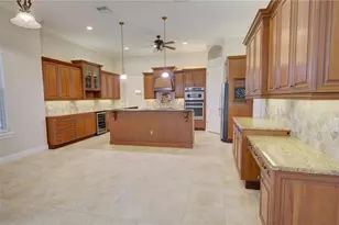 916 Mills Estate Pl, Chuluota, FL 32766 - Photo 12