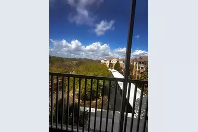 2484 San Tecla Street #403, Orlando, FL 32835 - Photo 2