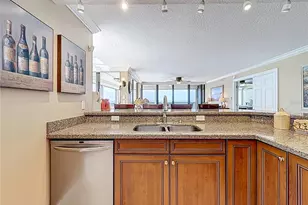 7100 Sunset Way, Saint Pete Beach, FL 33706 - Photo 14