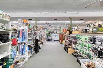 936 W International Speedway Boulevard, Daytona Beach, FL 32114 - Photo 10