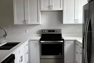 427 Madison Cir, Davenport, FL 33896 - Photo 6