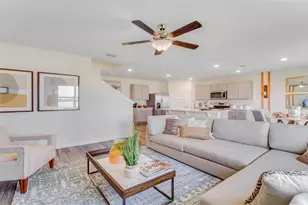 3626 Malawi Trl, Saint Cloud, FL 34772 - Photo 12