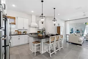15197 Blue Peacock Ln, Winter Garden, FL 34787 - Photo 10
