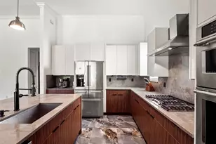 9225 Hanging vine court, Orlando, FL 32836 - Photo 14