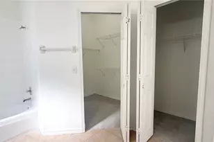 13427 Heron Cove Dr, Orlando, FL 32837 - Photo 14