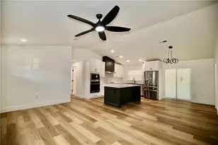 2235 Wautoma Pl, Orlando, FL 32818 - Photo 8