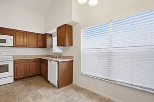 11320 Clayridge Dr, Tampa, FL 33635 - Photo 8